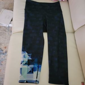 EUC Peloton Capris Med.